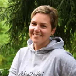 Dillingen Sisterhood Nadine Förg