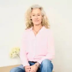 Stefani Nenecke Sisterhood Hamburg Havestude